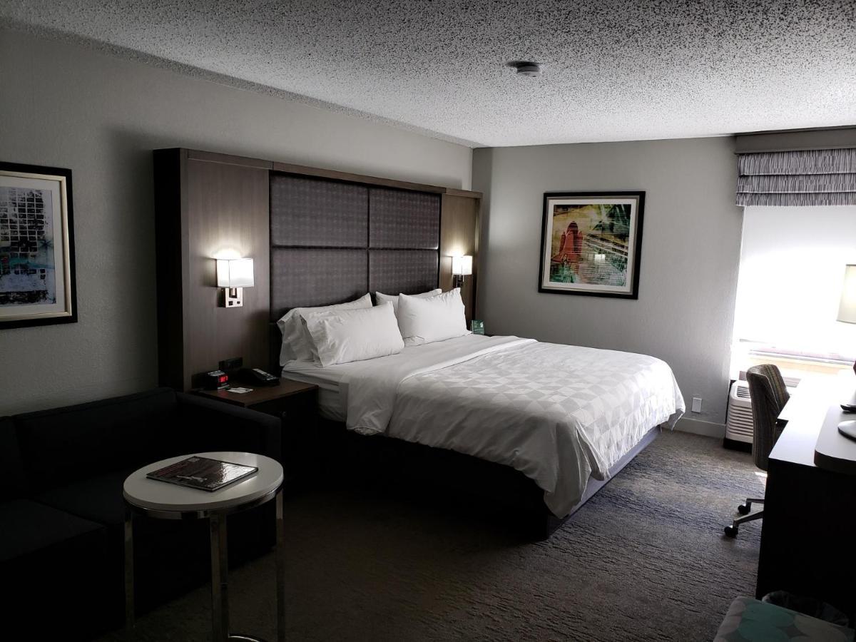 Holiday Inn Huntsville - Research Park By Ihg Экстерьер фото